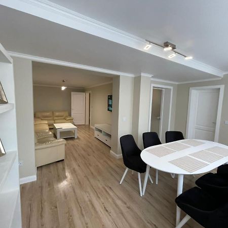 Apartament 1 Lalelelor Nasaud Eksteriør billede