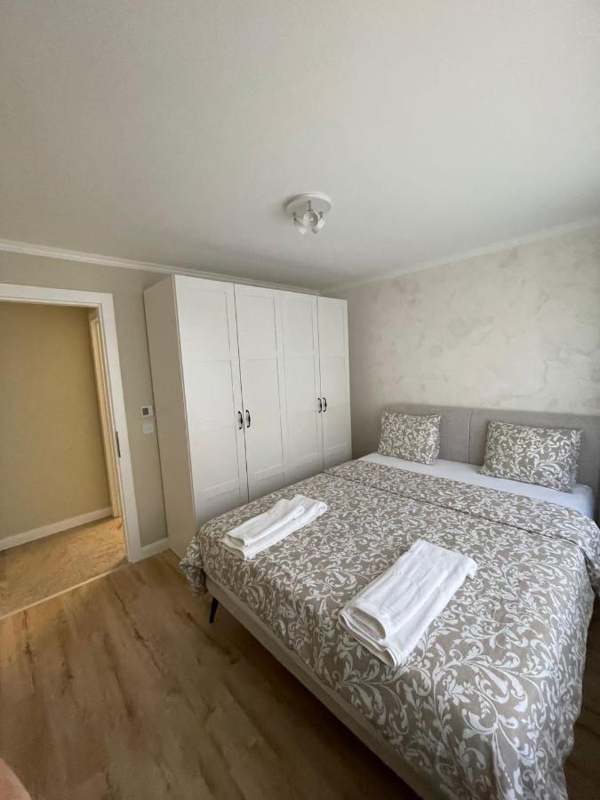 Apartament 1 Lalelelor Nasaud Eksteriør billede