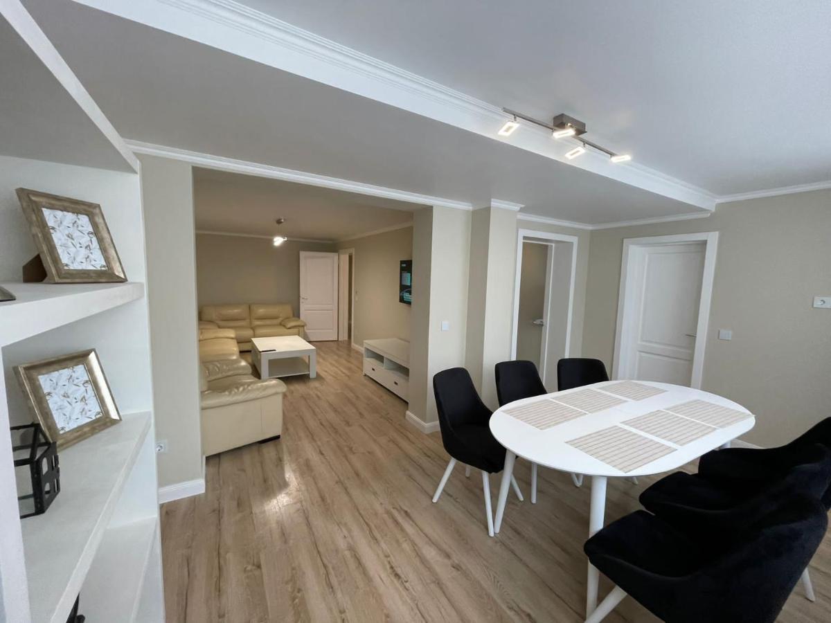 Apartament 1 Lalelelor Nasaud Eksteriør billede