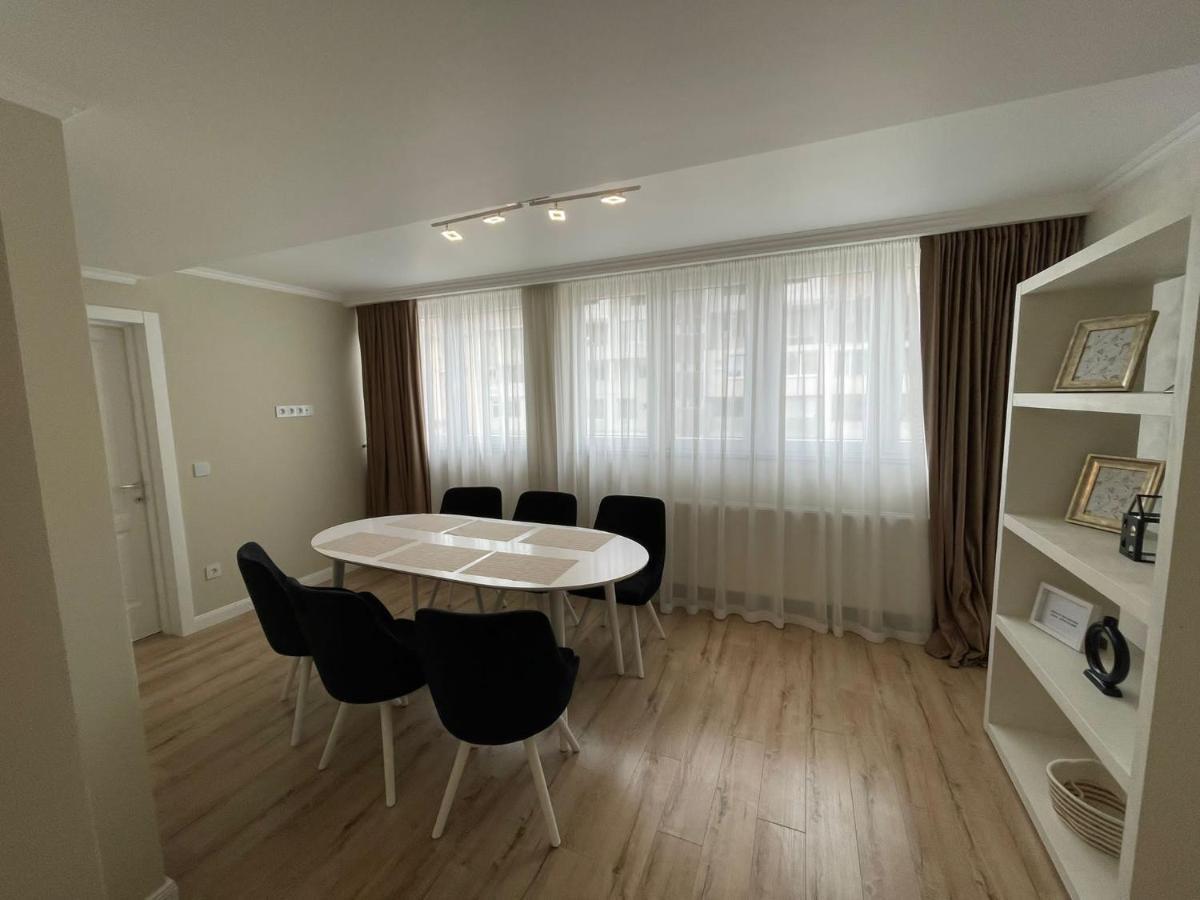 Apartament 1 Lalelelor Nasaud Eksteriør billede