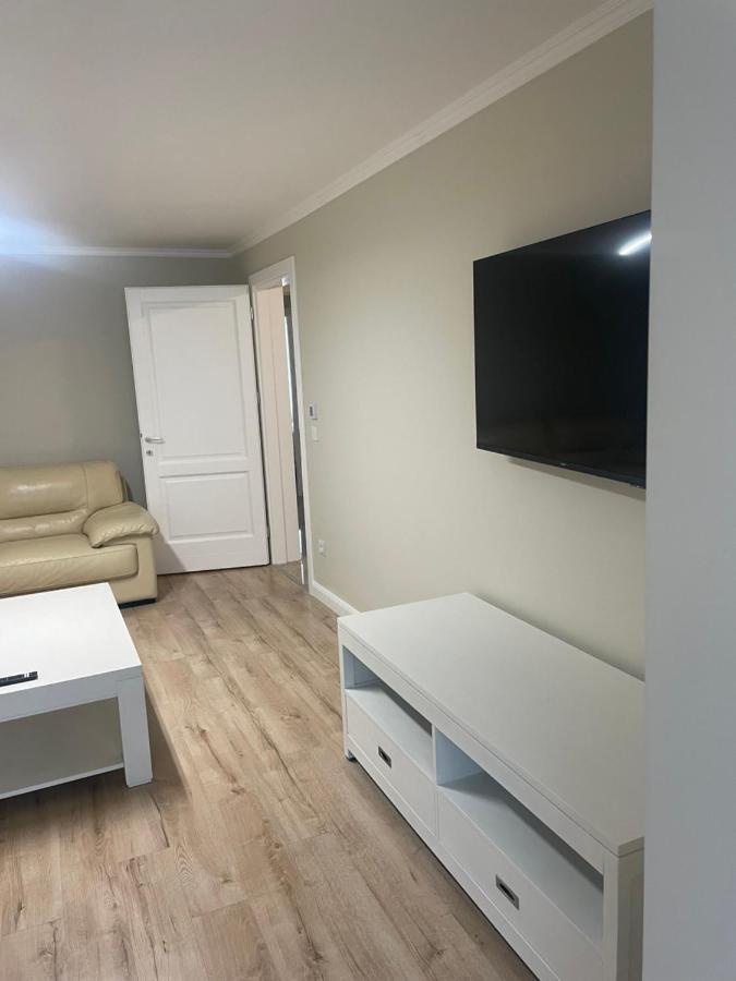 Apartament 1 Lalelelor Nasaud Eksteriør billede