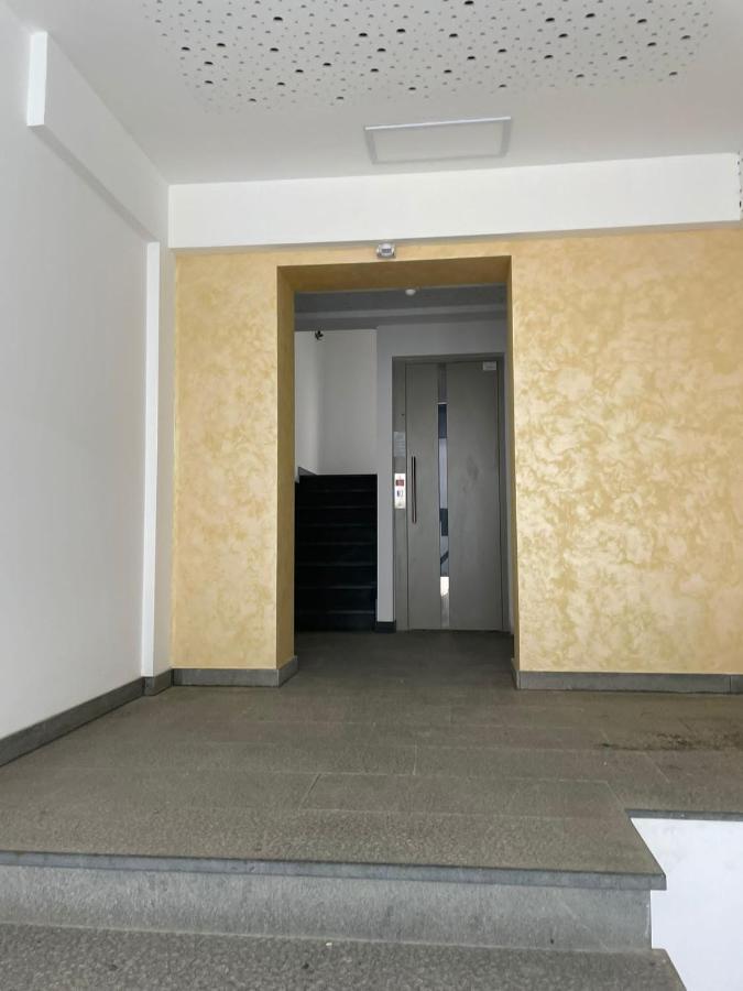 Apartament 1 Lalelelor Nasaud Eksteriør billede