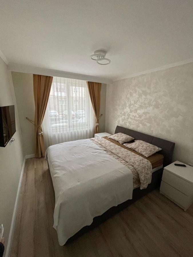 Apartament 1 Lalelelor Nasaud Eksteriør billede